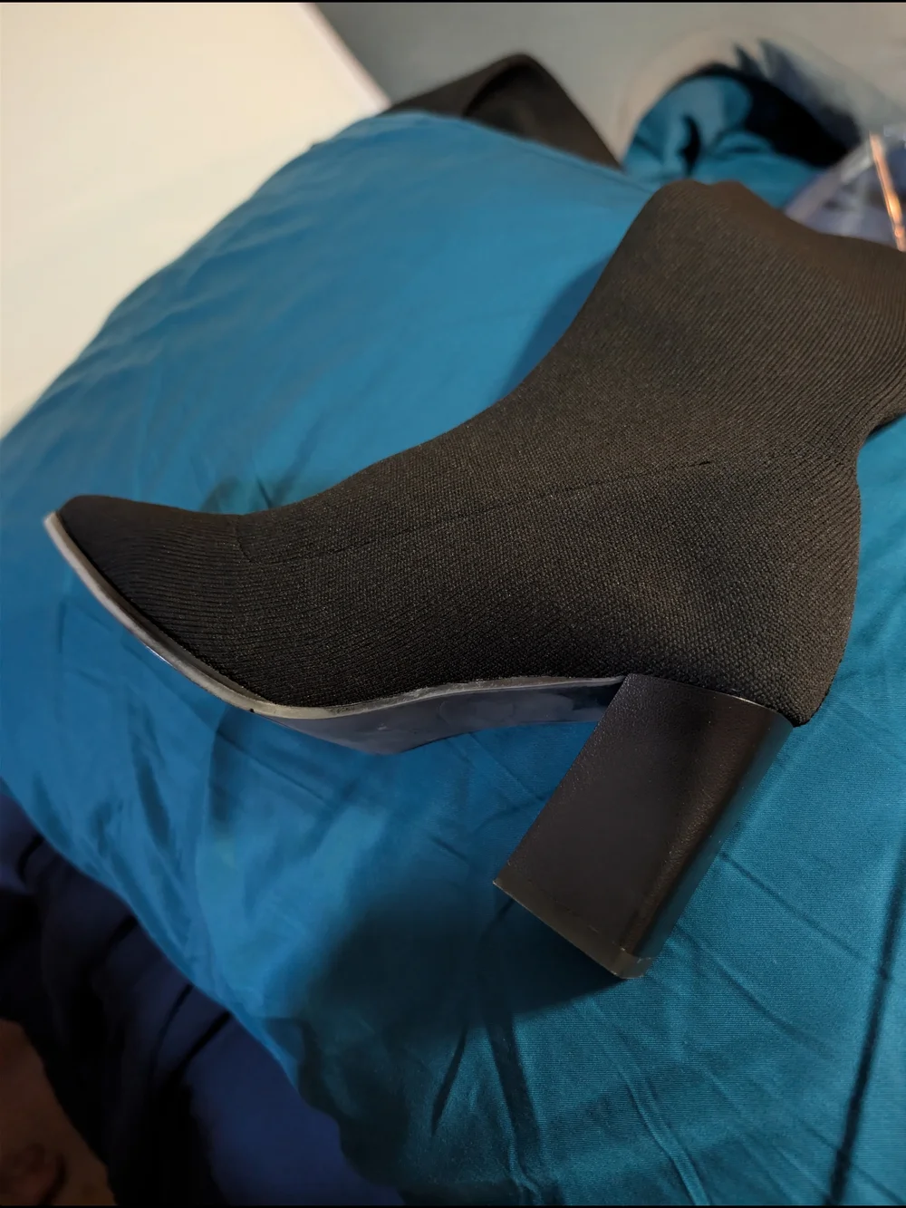 Black Over-the-Knee Stretch Boots with Block Heel